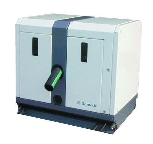 Marin Dometic BLUTEC 40D Jeneratör