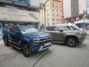 YENİ AMAROK 2023+ İTHAL CAMLI KABİN POP UP YUKARI AÇILIR CAMLI AMAROK 2023+ AKSESUARLARI